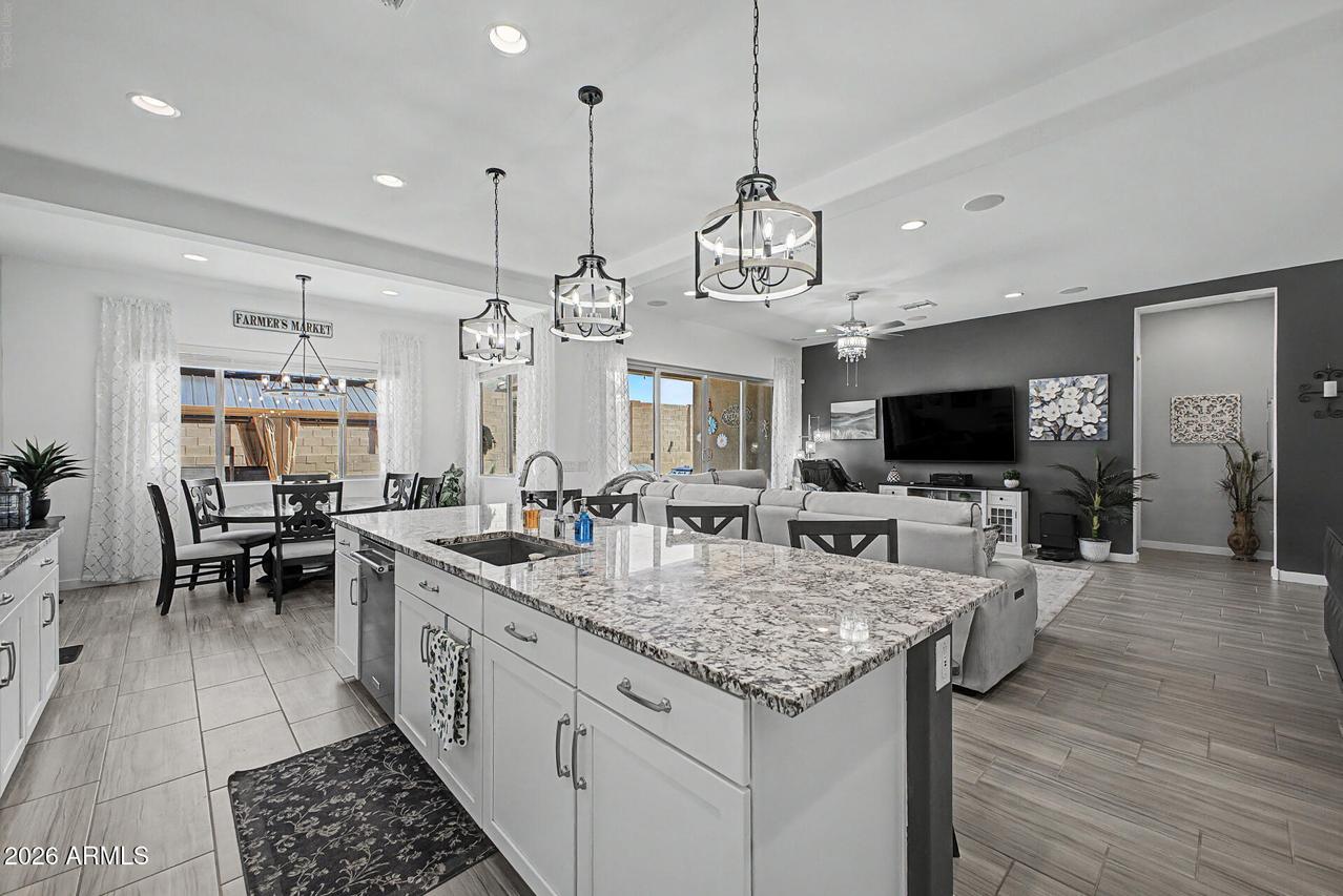 18904 W Laurel Ln., Surprise, AZ 85388