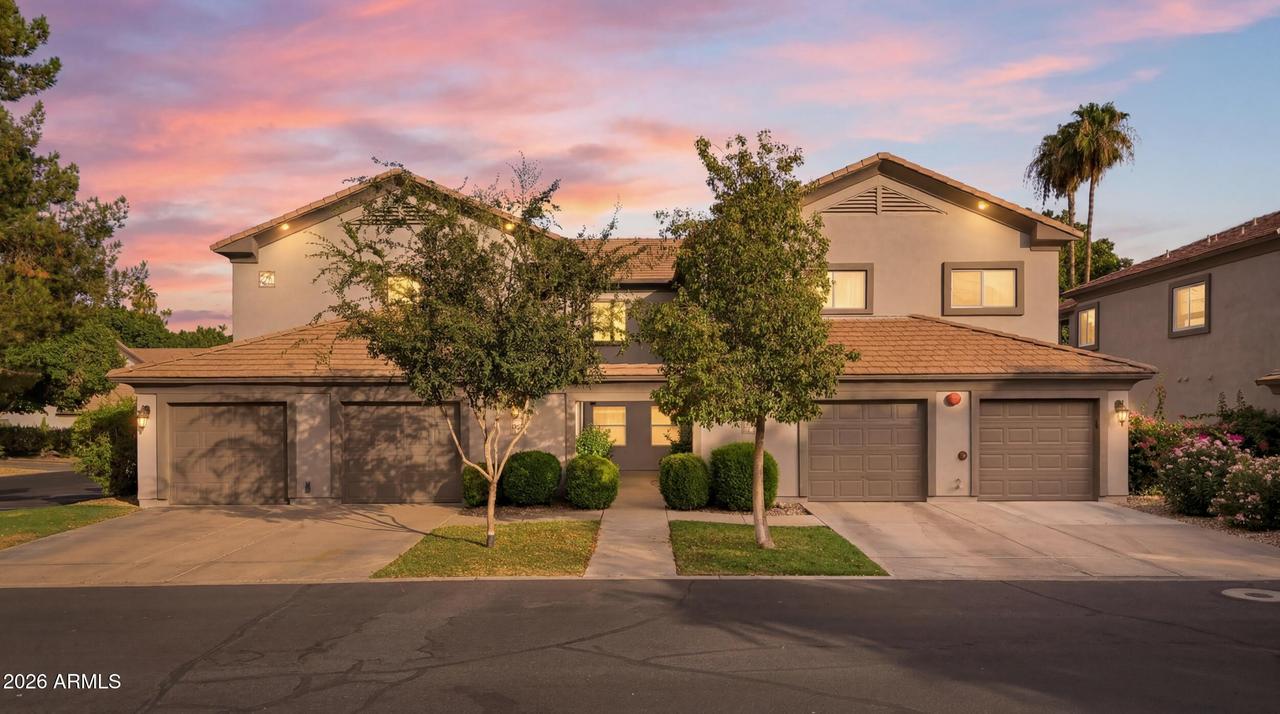 7401 W Arrowhead Clubhouse Dr. #1012, Glendale, AZ 85308