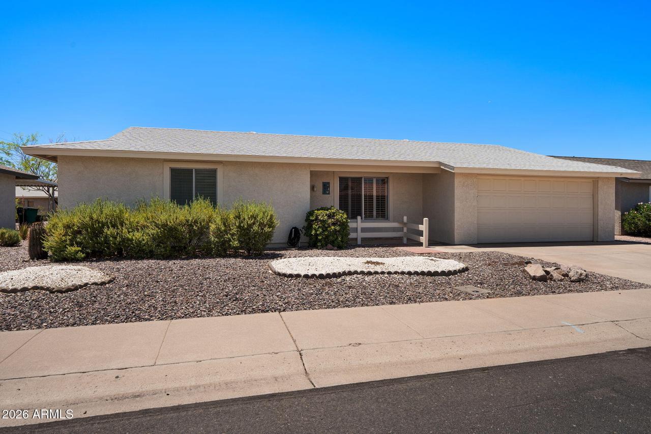 831 Leisure World, Mesa, AZ 85206