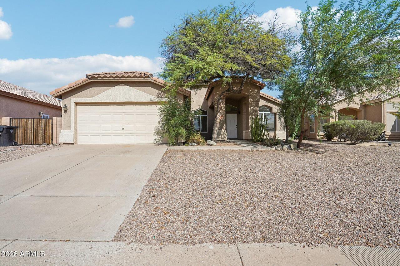 809 S Del Rancho, Mesa, AZ 85208