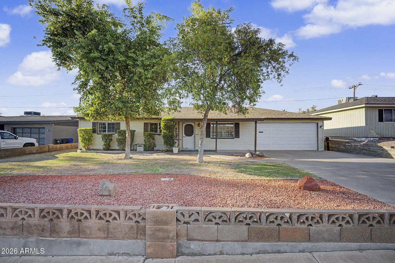 1824 W 6th St., Mesa, AZ 85201