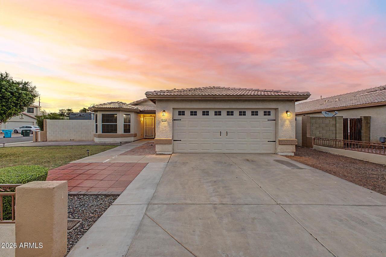9050 W Monte Vista Rd., Phoenix, AZ 85037