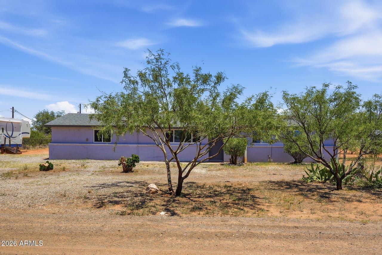 2520 N Calle Quarto, Huachuca City, AZ 85616