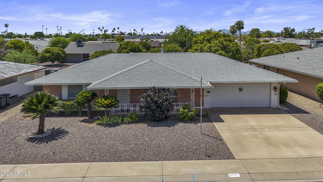 10727 W Saratoga Cir., Sun City, AZ 85351