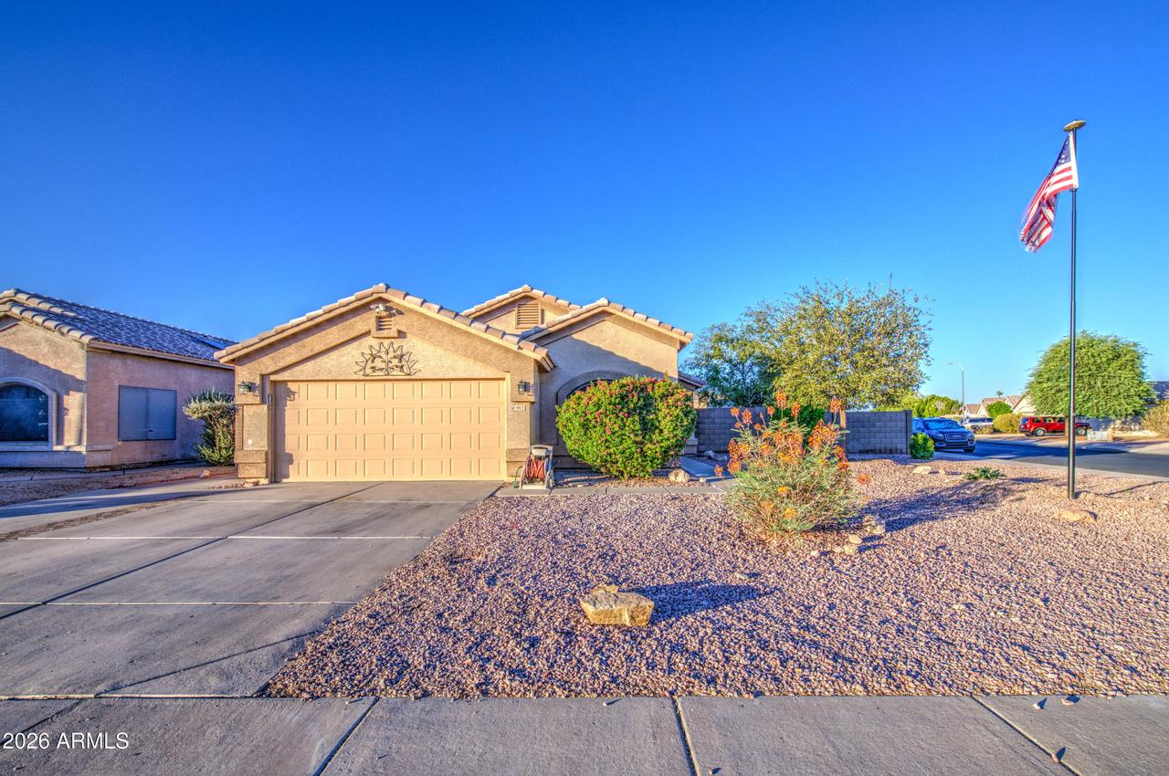 9917 N 94th Ave., Peoria, AZ 85345