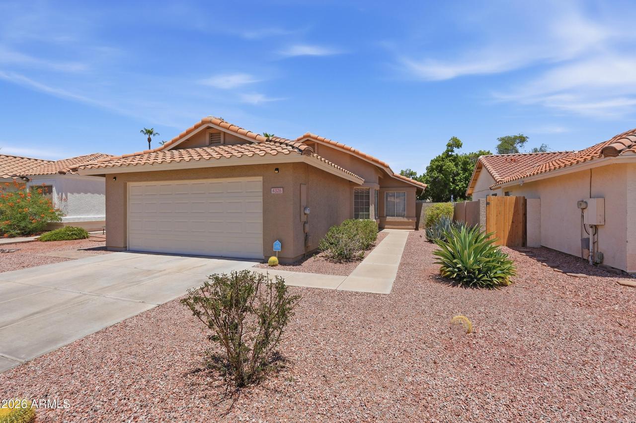4326 E Desert Trumpet Rd., Phoenix, AZ 85044