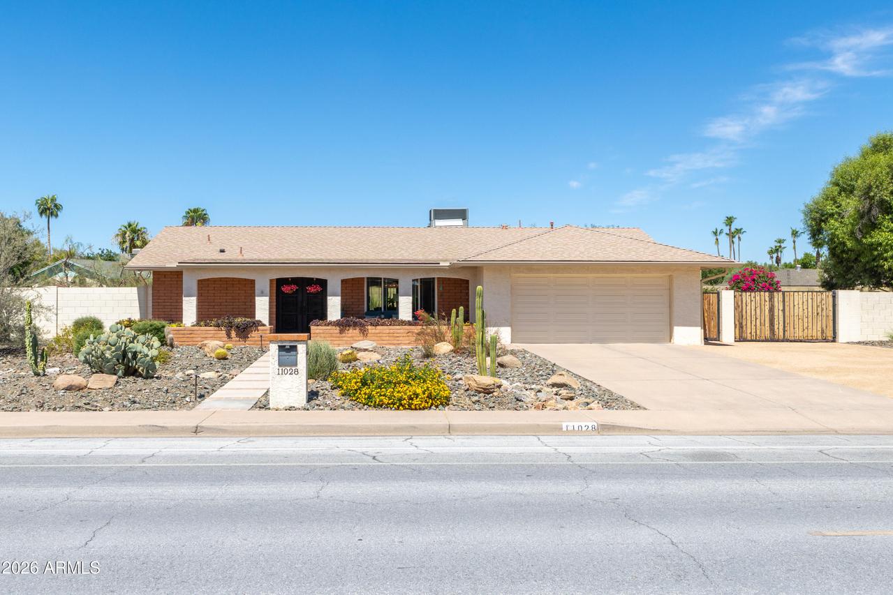 11028 N 44th St., Phoenix, AZ 85028
