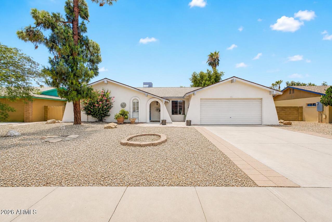 5215 W Las Palmaritas Dr., Glendale, AZ 85302