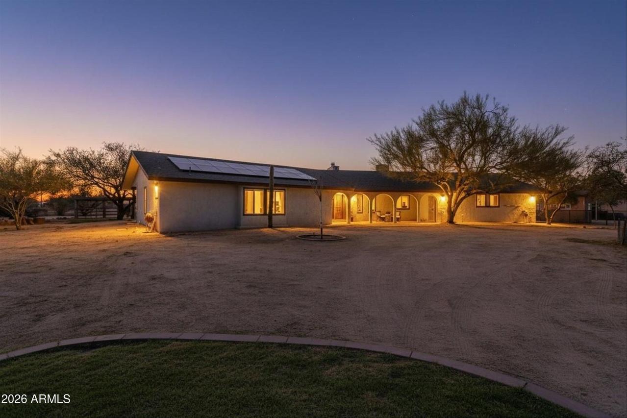 34834 N 3rd Ave., Phoenix, AZ 85086