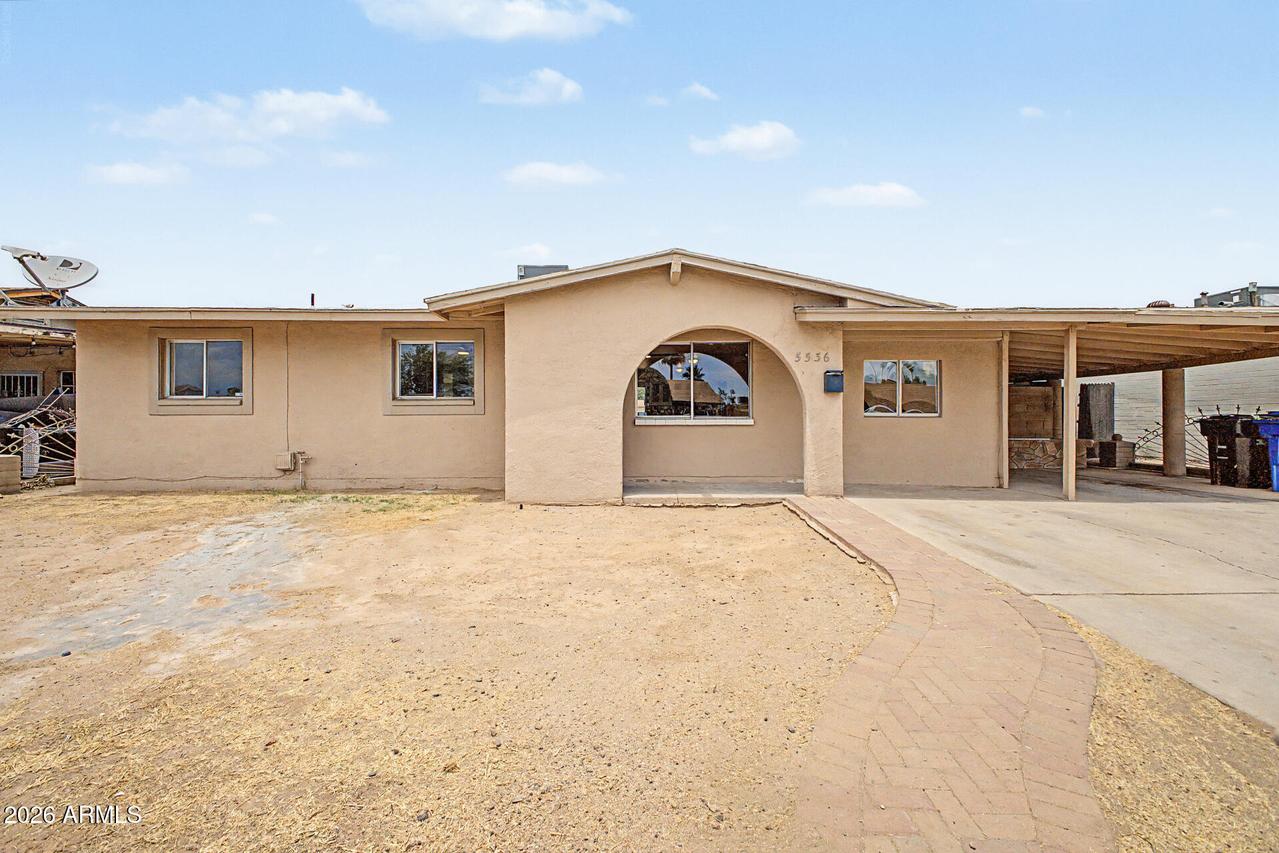 5536 W La Reata Ave., Phoenix, AZ 85035