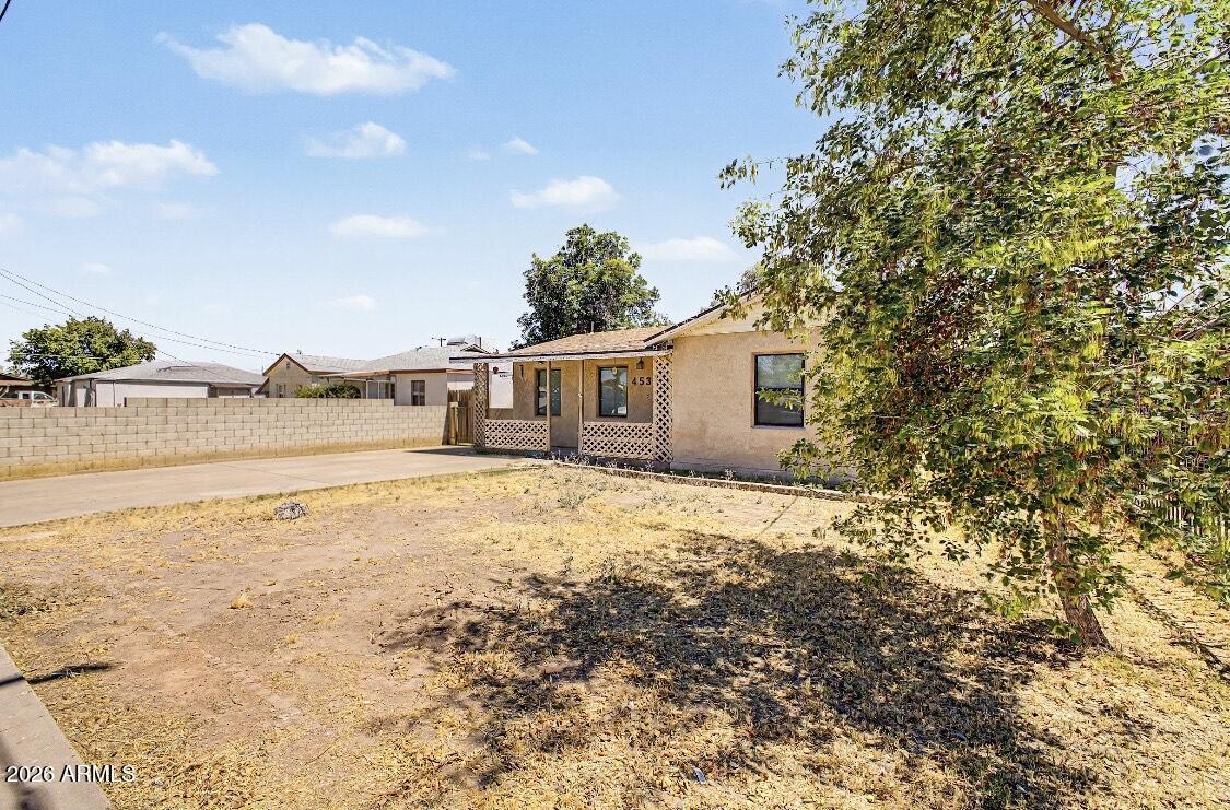 453 E Crescent Ave., Mesa, AZ 85204