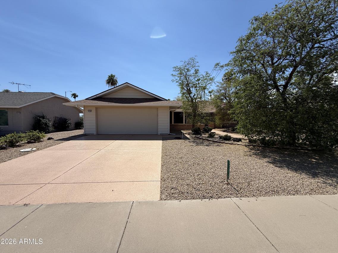 17230 N Desert Glen Dr., Sun City West, AZ 85375