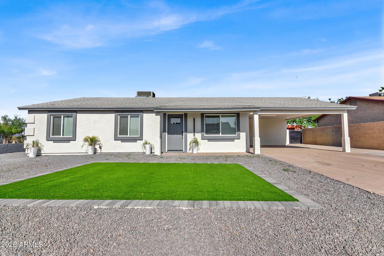 2216 N 68th Dr., Phoenix, AZ 85035