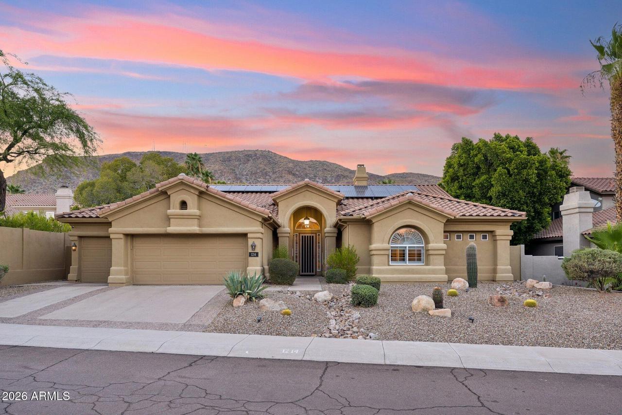 1214 E Squawbush Pl., Phoenix, AZ 85048