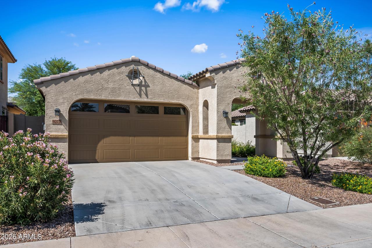 9272 W Wood Dr., Peoria, AZ 85381