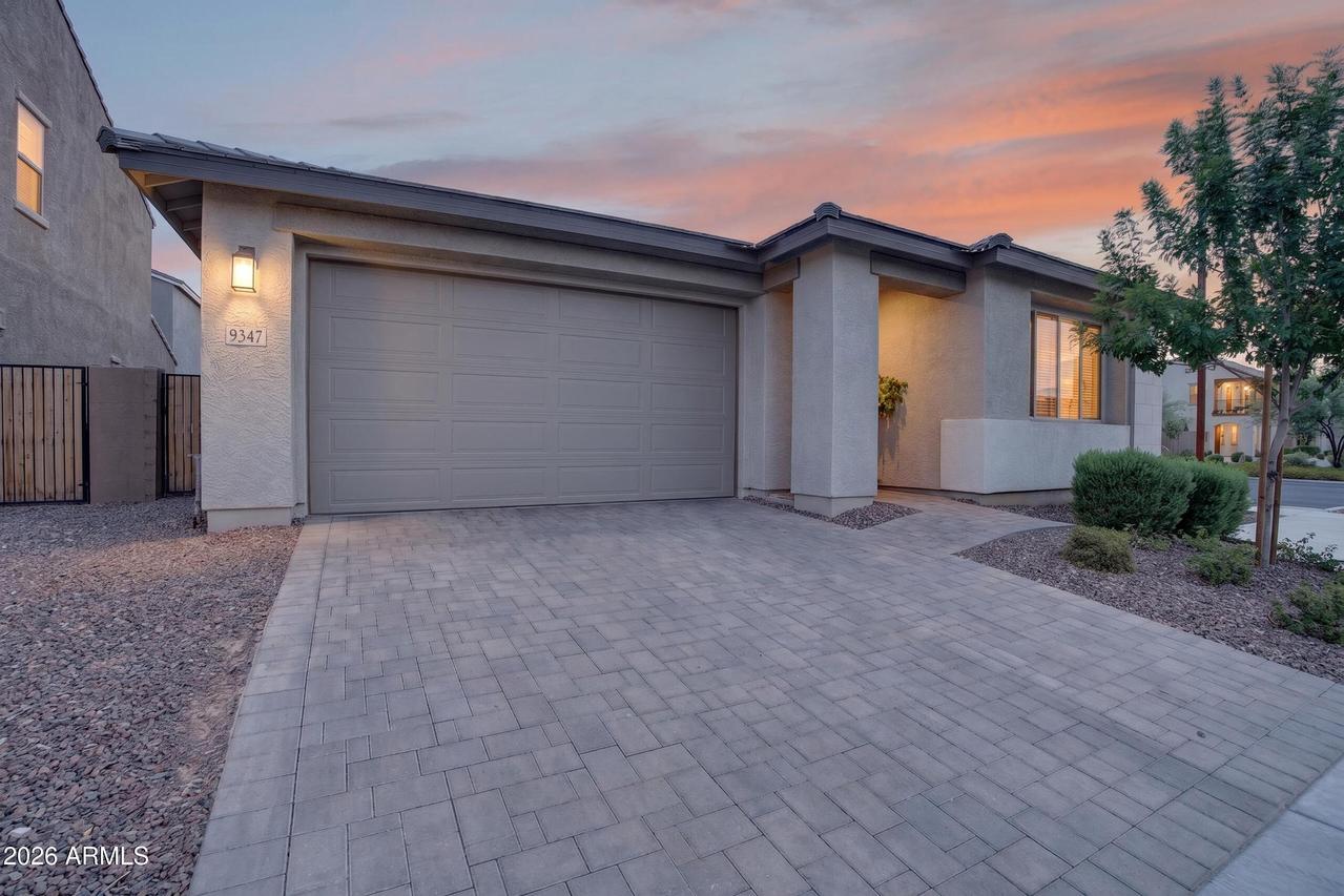 9347 E Saturn Ave., Mesa, AZ 85212