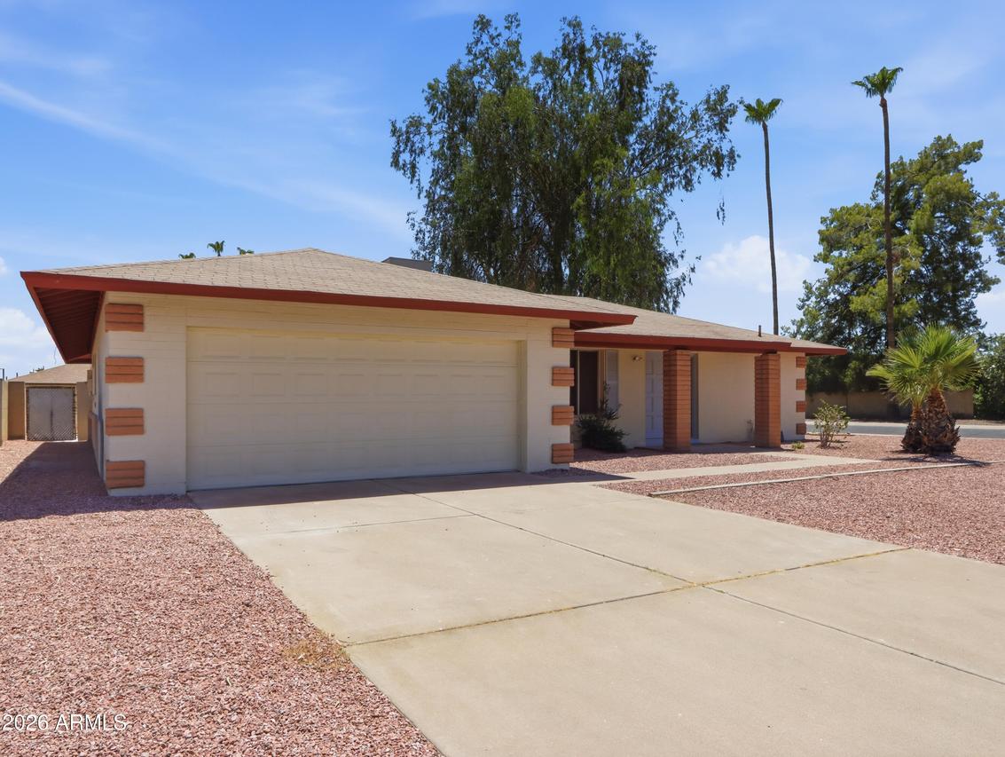 2949 W Cactus Wren Dr., Phoenix, AZ 85051