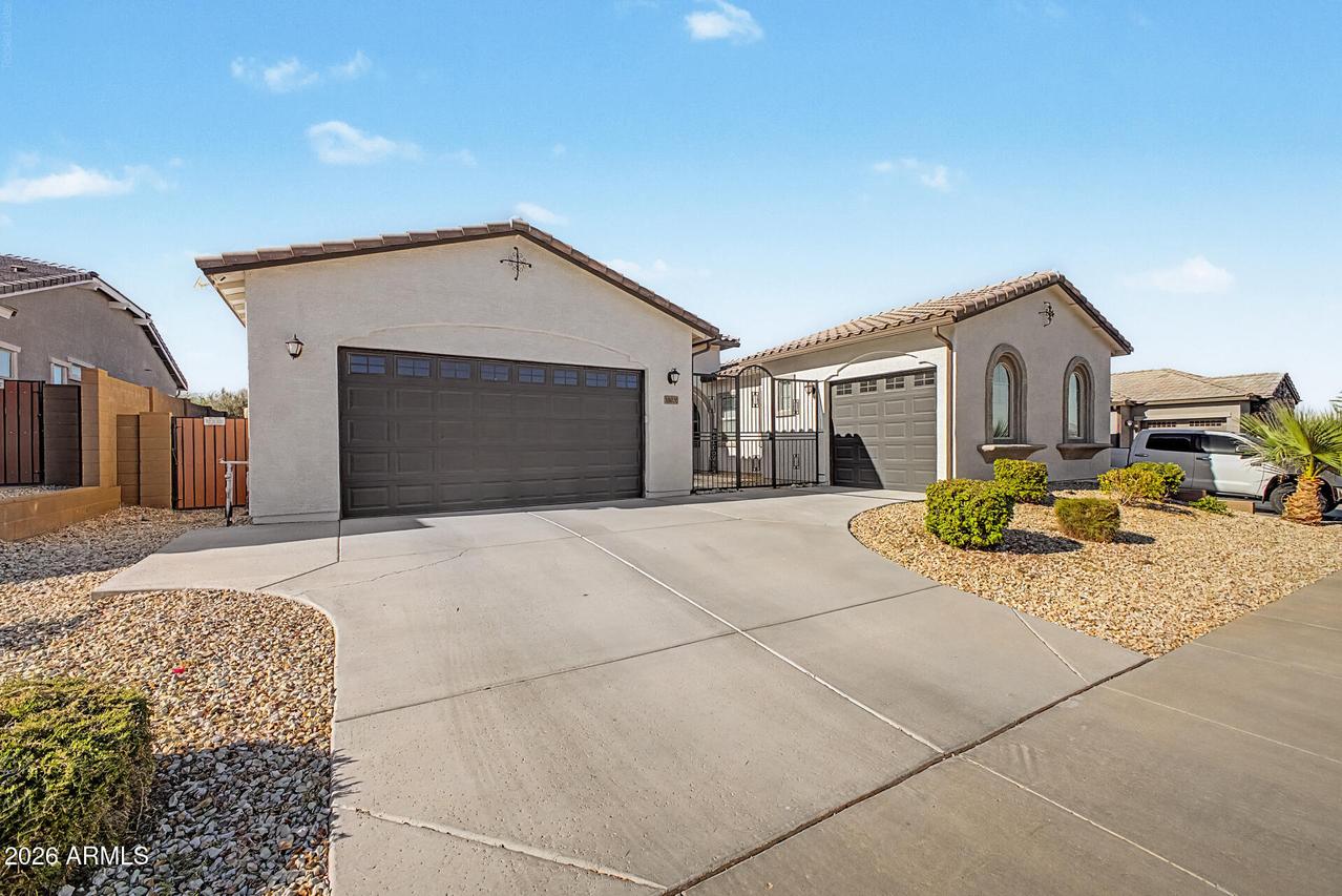 19038 W Cameron Dr., Surprise, AZ 85388