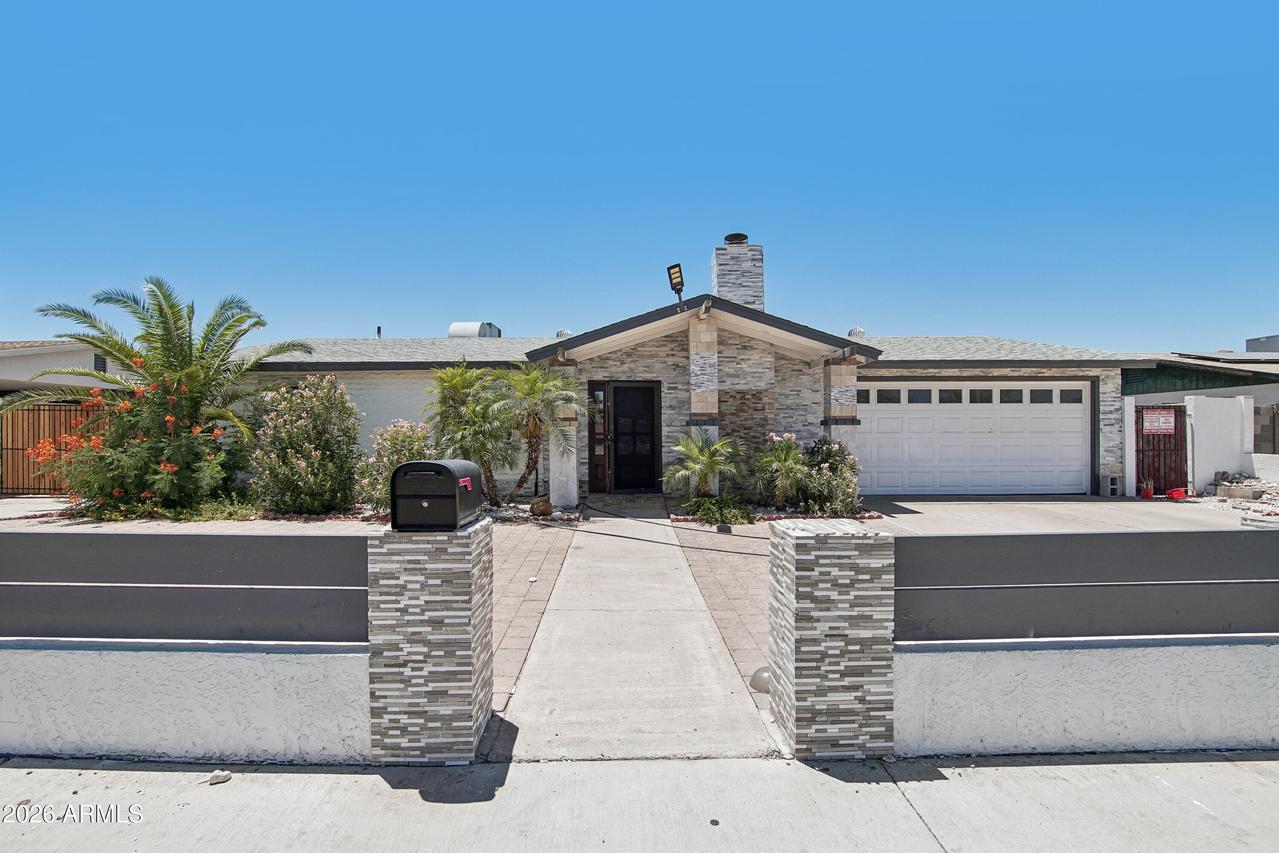 3829 W Thunderbird Rd., Phoenix, AZ 85053