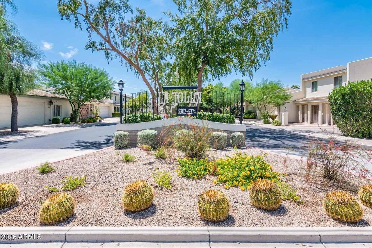 5354 N 20th St., Phoenix, AZ 85016