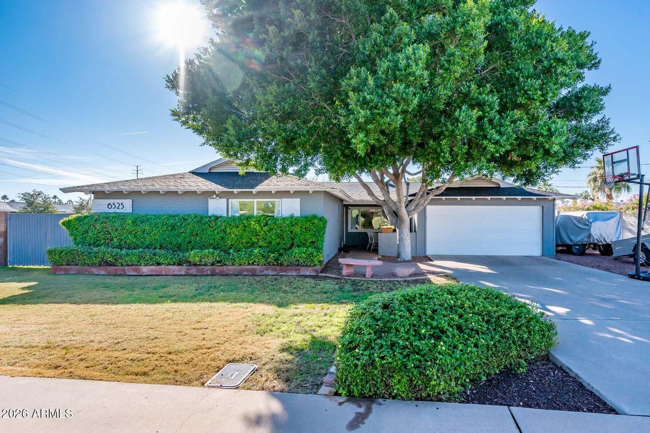 6525 E Lewis Ave., Scottsdale, AZ 85257