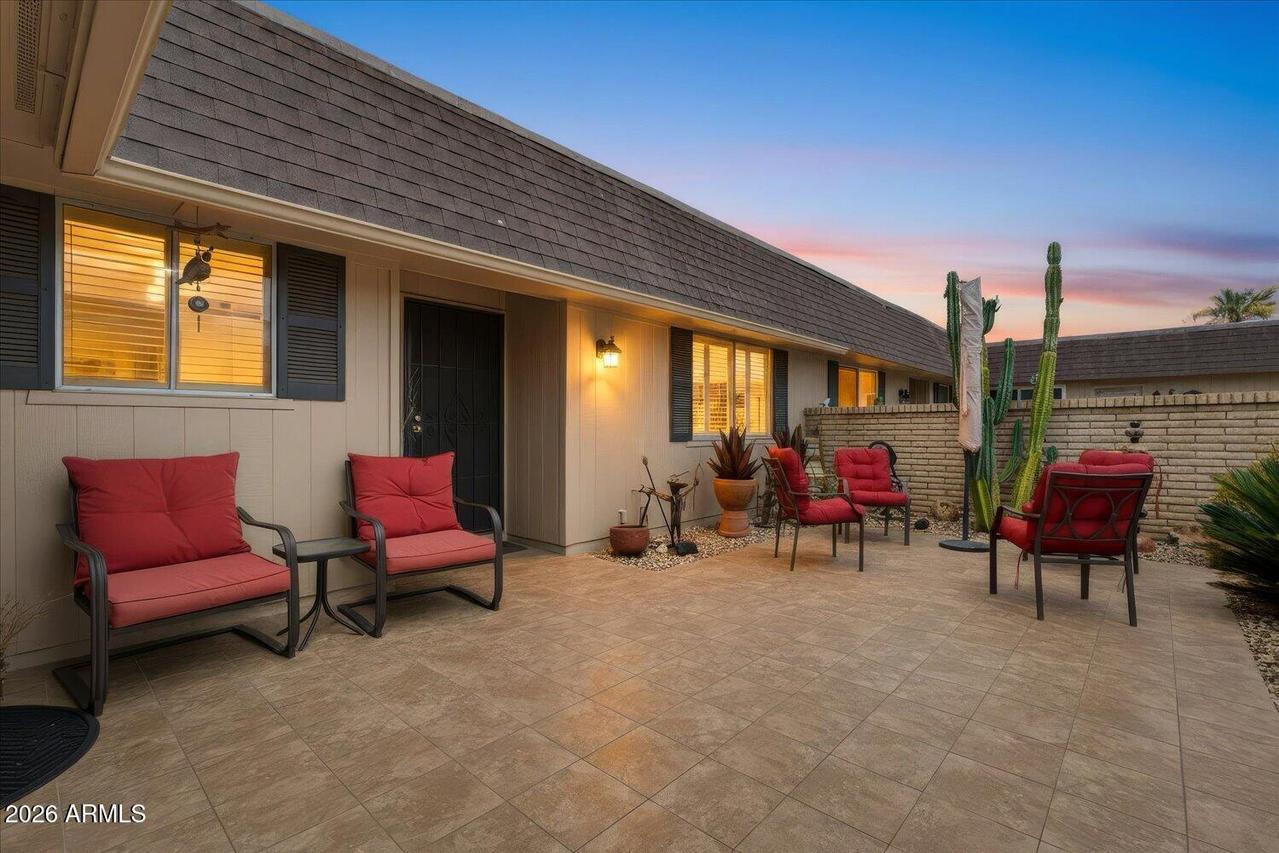 10611 W Saratoga Cir., Sun City, AZ 85351