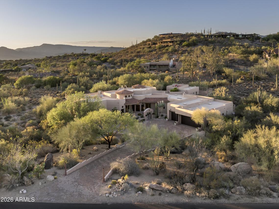 7624 E Stagecoach Pass, Carefree, AZ 85377