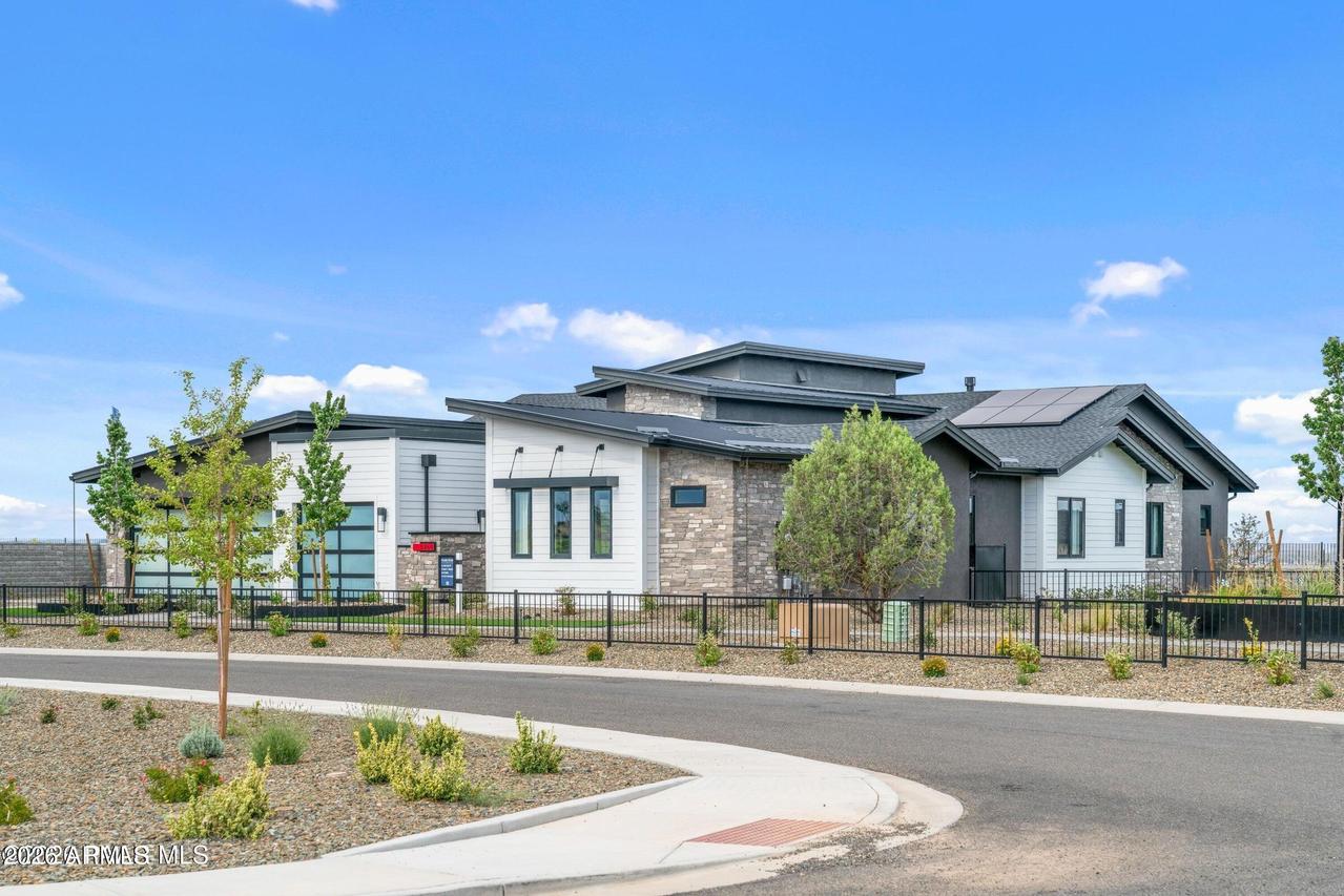 5166 E Frost Ln, Prescott Valley, AZ 86314