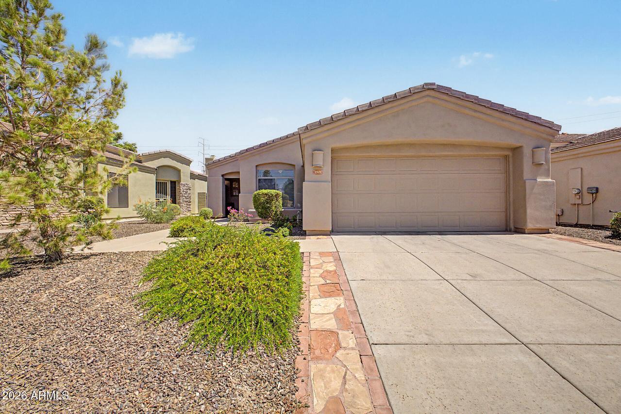 3901 E Carter Dr., Phoenix, AZ 85042