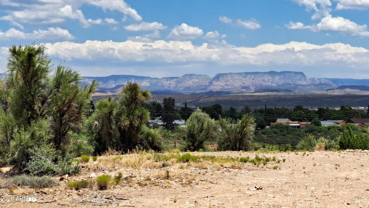 2150 S Lost Spur Ln. #4, Cottonwood, AZ 86326