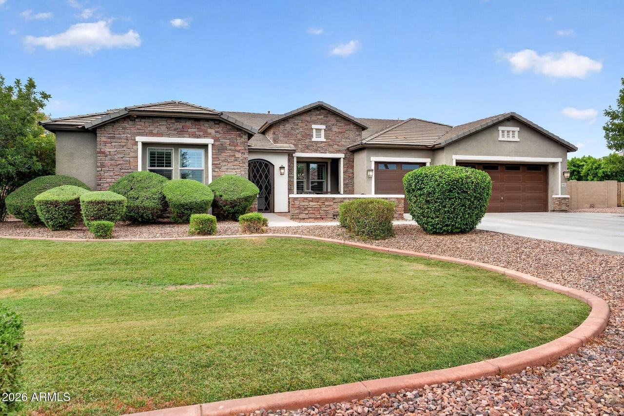 19816 E Alamosa Dr., Queen Creek, AZ 85142