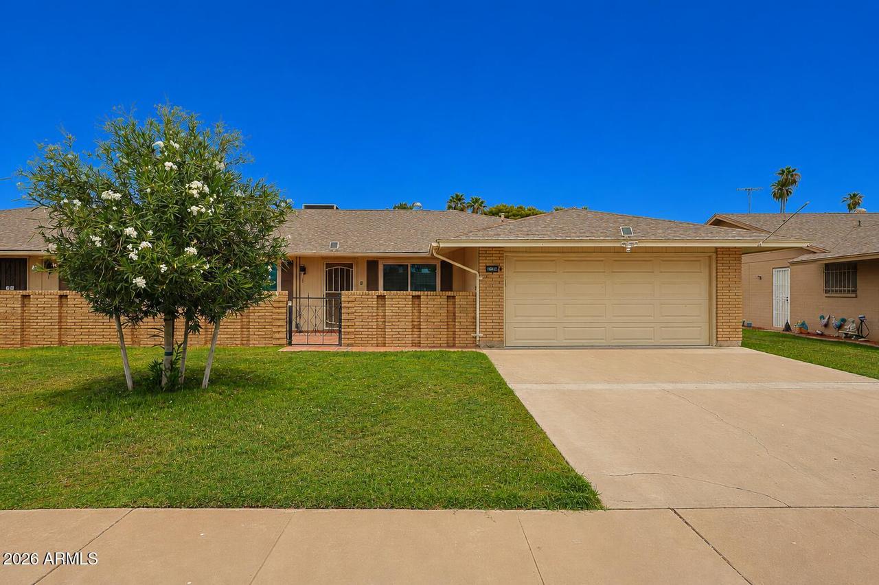 10646 W Tropicana Cir., Sun City, AZ 85351