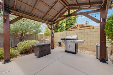 2214 E Holmes Ave., Mesa, AZ 85204