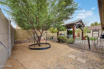 2214 E Holmes Ave., Mesa, AZ 85204