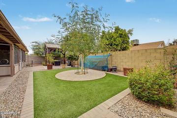2214 E Holmes Ave., Mesa, AZ 85204