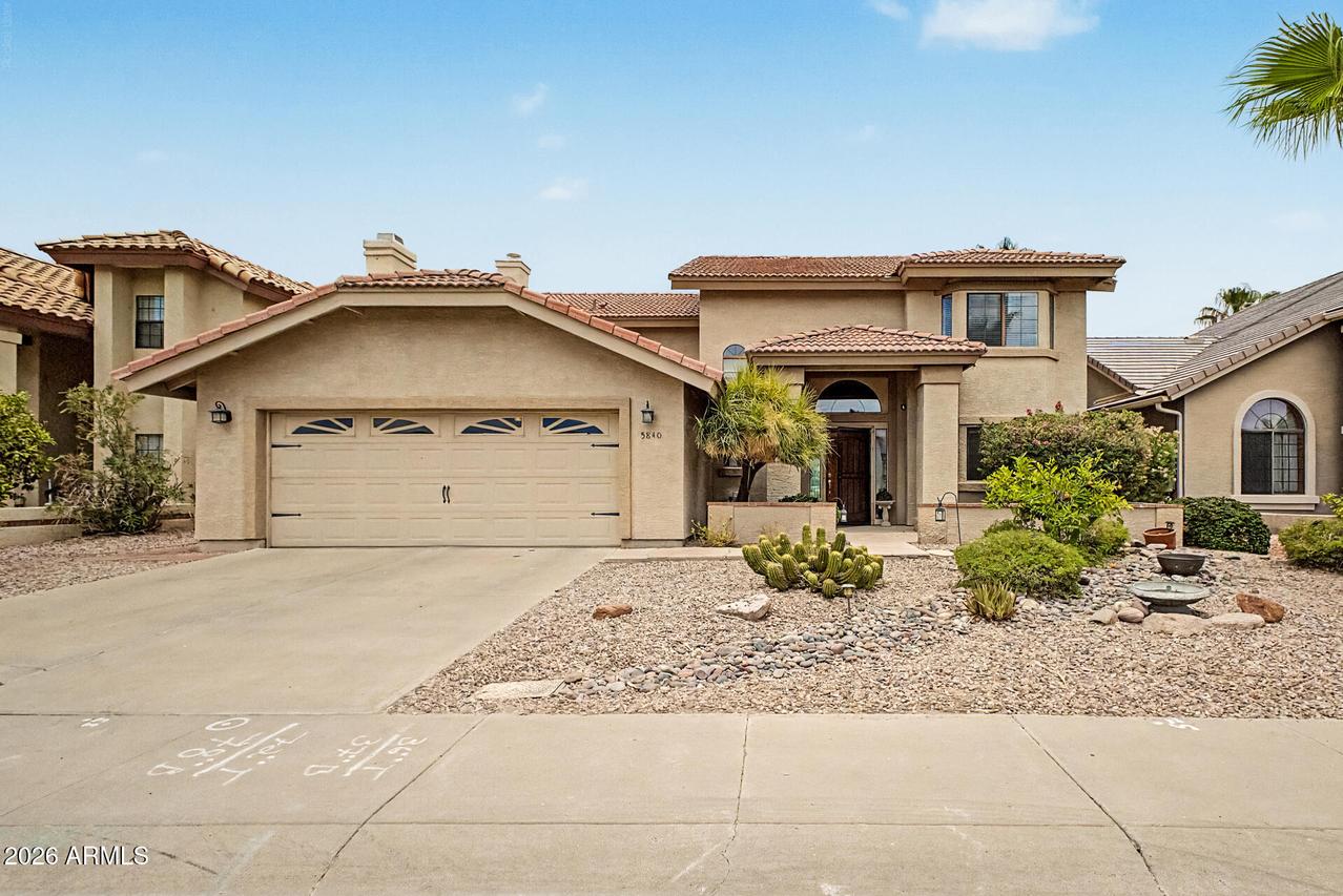 5840 W Abraham Ln., Glendale, AZ 85308
