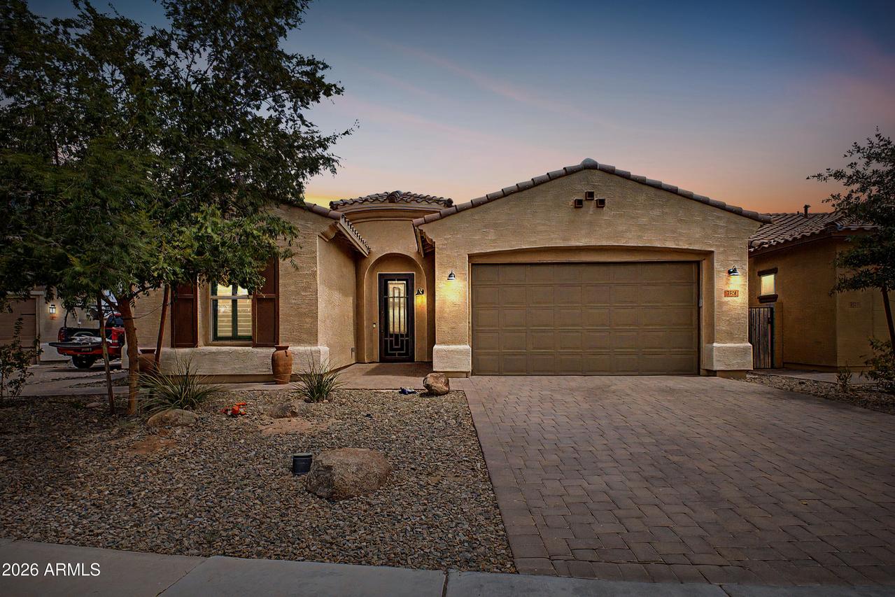 7521 S Woodchute Dr., Gold Canyon, AZ 85118