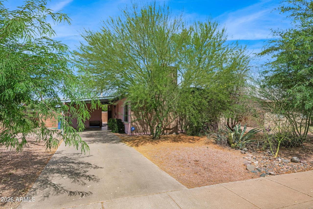 2606 S Jentilly Ln., Tempe, AZ 85282