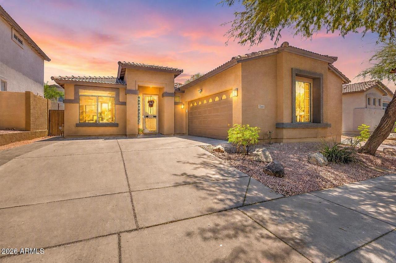 7241 E Northridge St., Mesa, AZ 85207