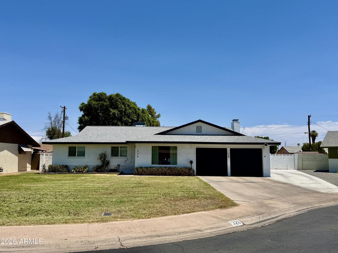 326 E Pebble Beach Dr., Tempe, AZ 85282