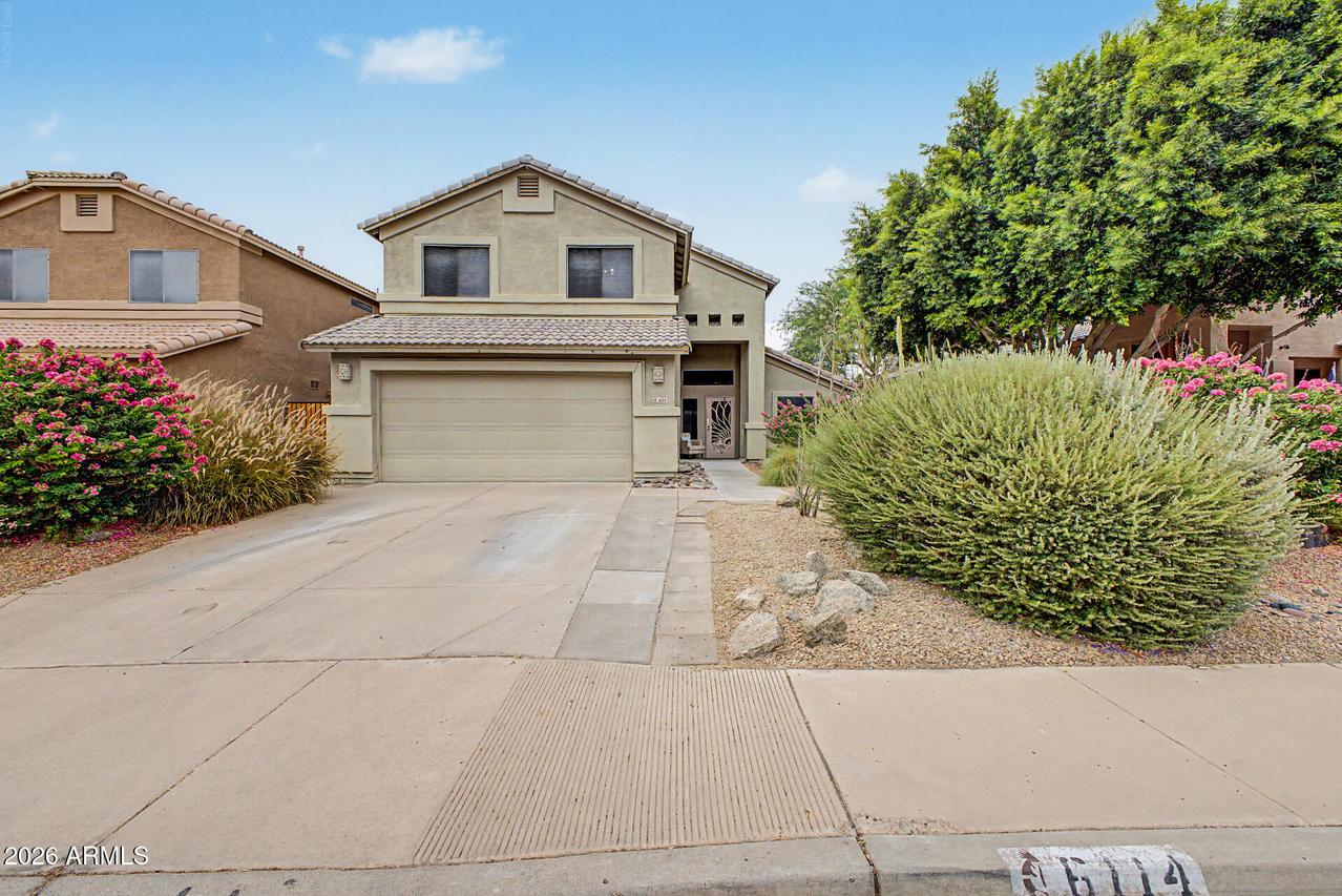 6114 E Roland St., Mesa, AZ 85215
