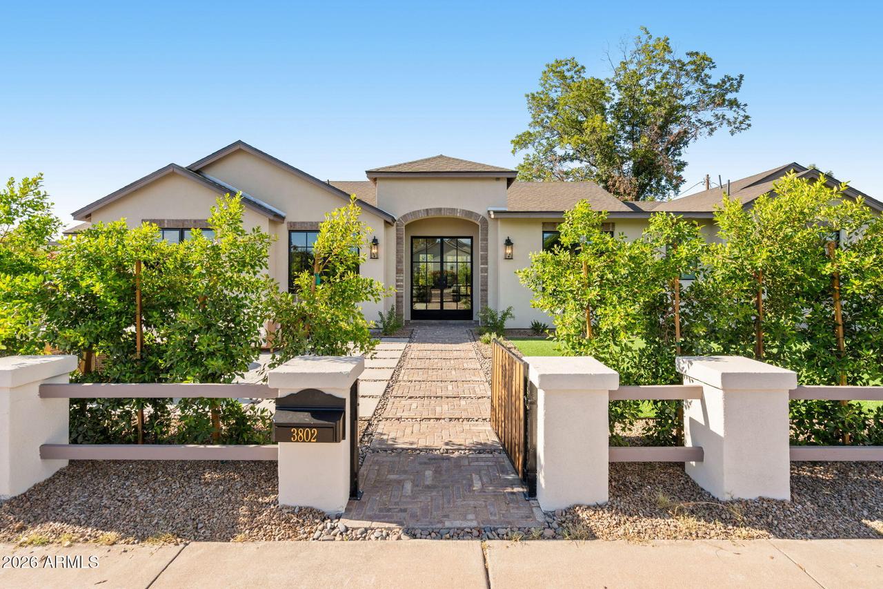 3802 E Campbell Ave., Phoenix, AZ 85018