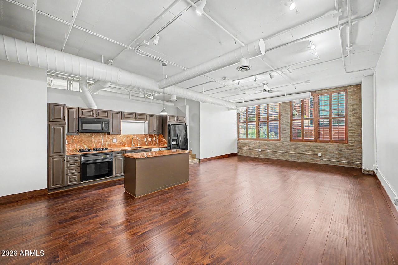 21 E 6th St. #312, Tempe, AZ 85281