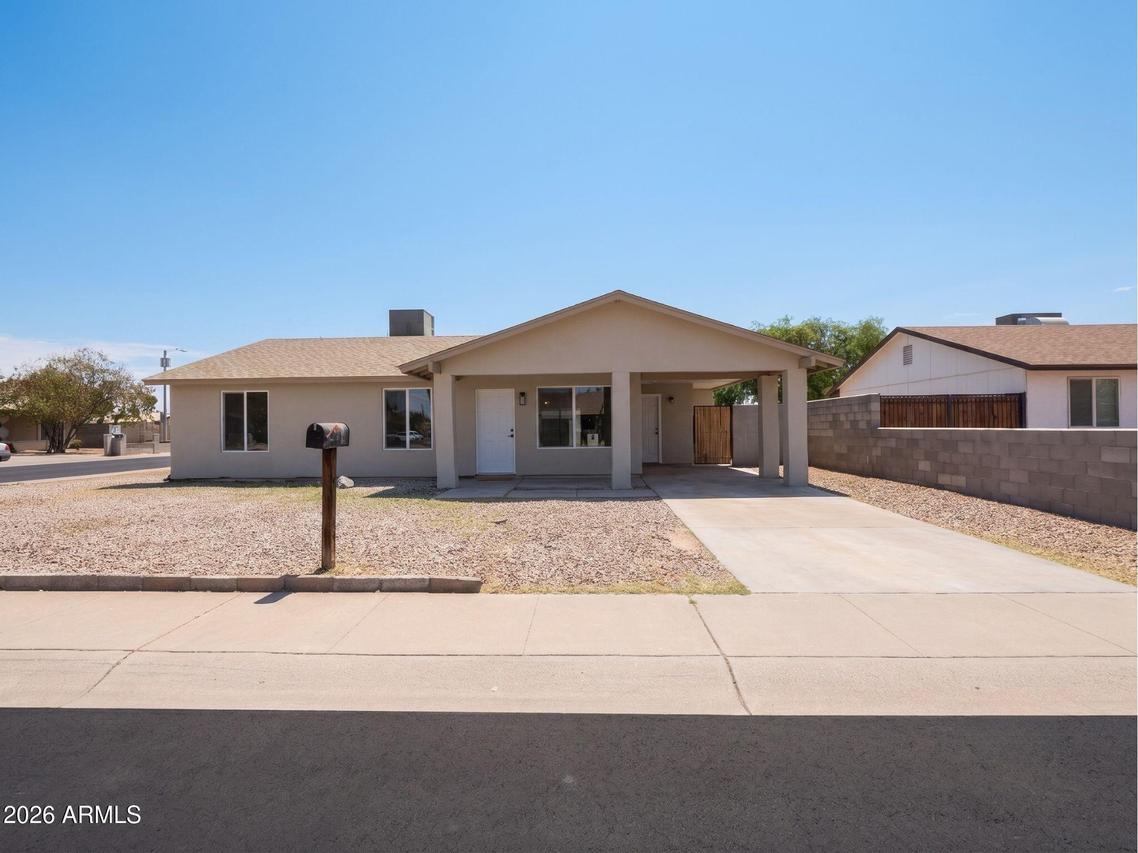 2541 N 50 Ln., Phoenix, AZ 85035