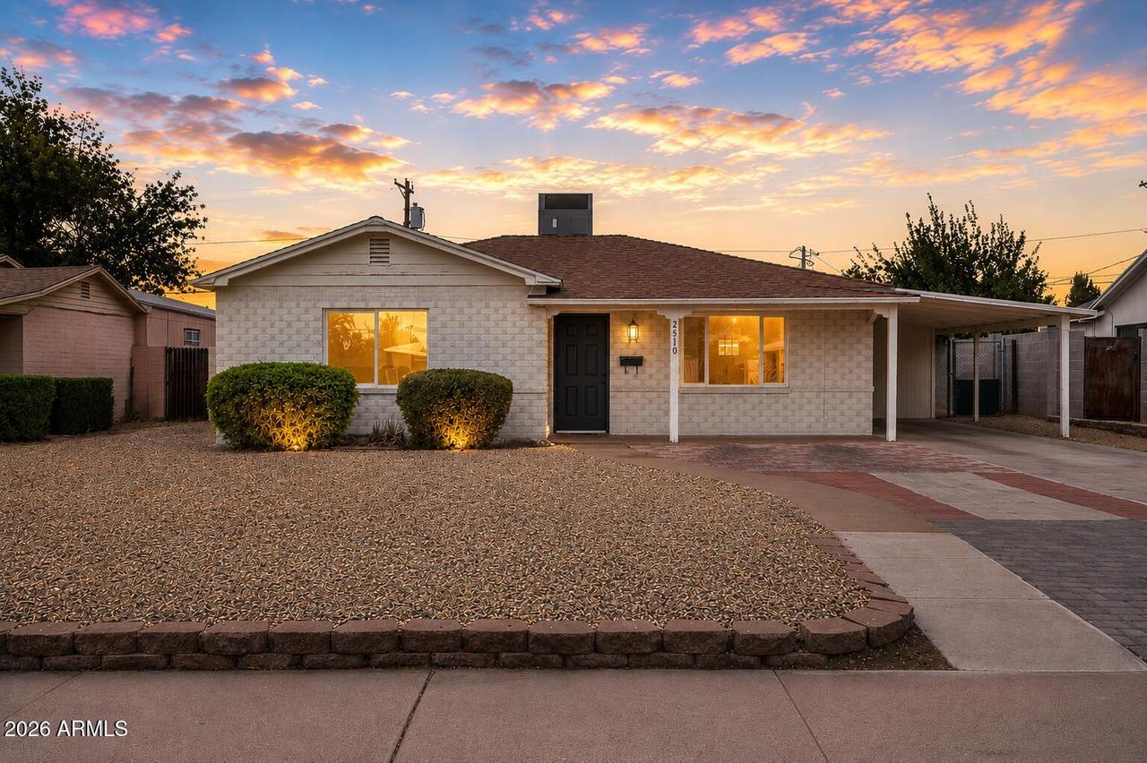 2510 E Fairmount Ave., Phoenix, AZ 85016