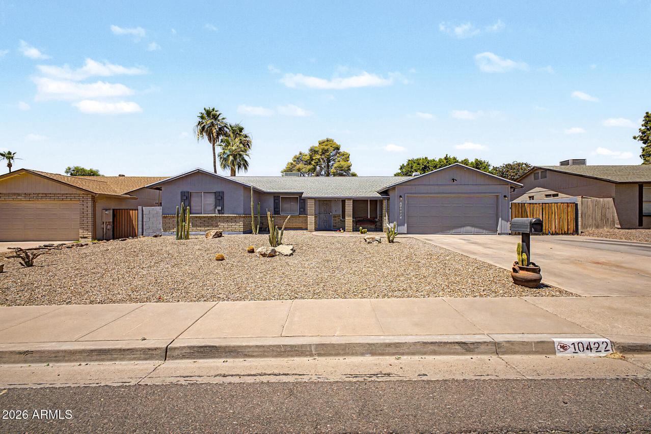 10422 S 44th St., Phoenix, AZ 85044