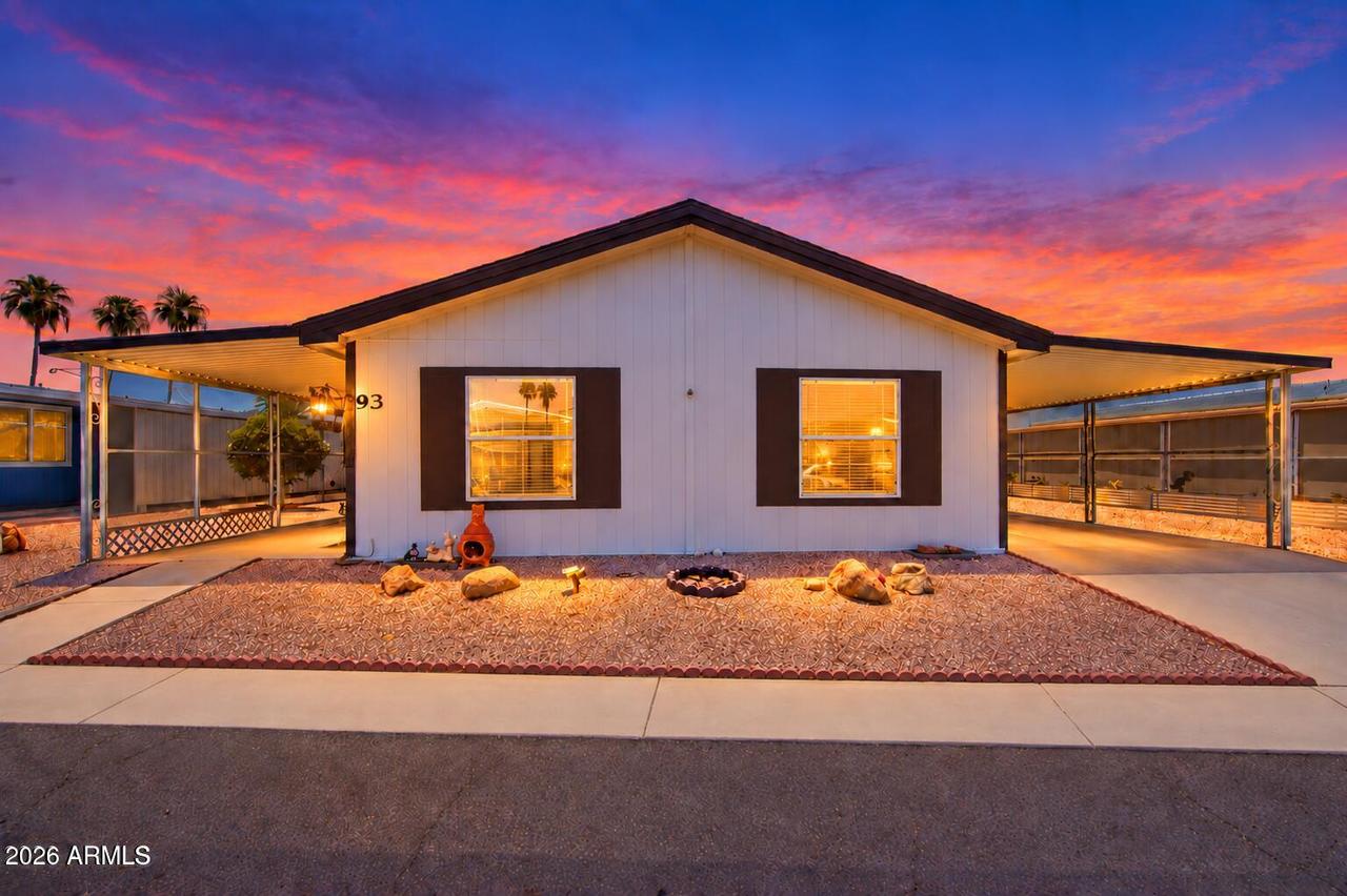 661 S Hawes Rd. #93, Mesa, AZ 85208