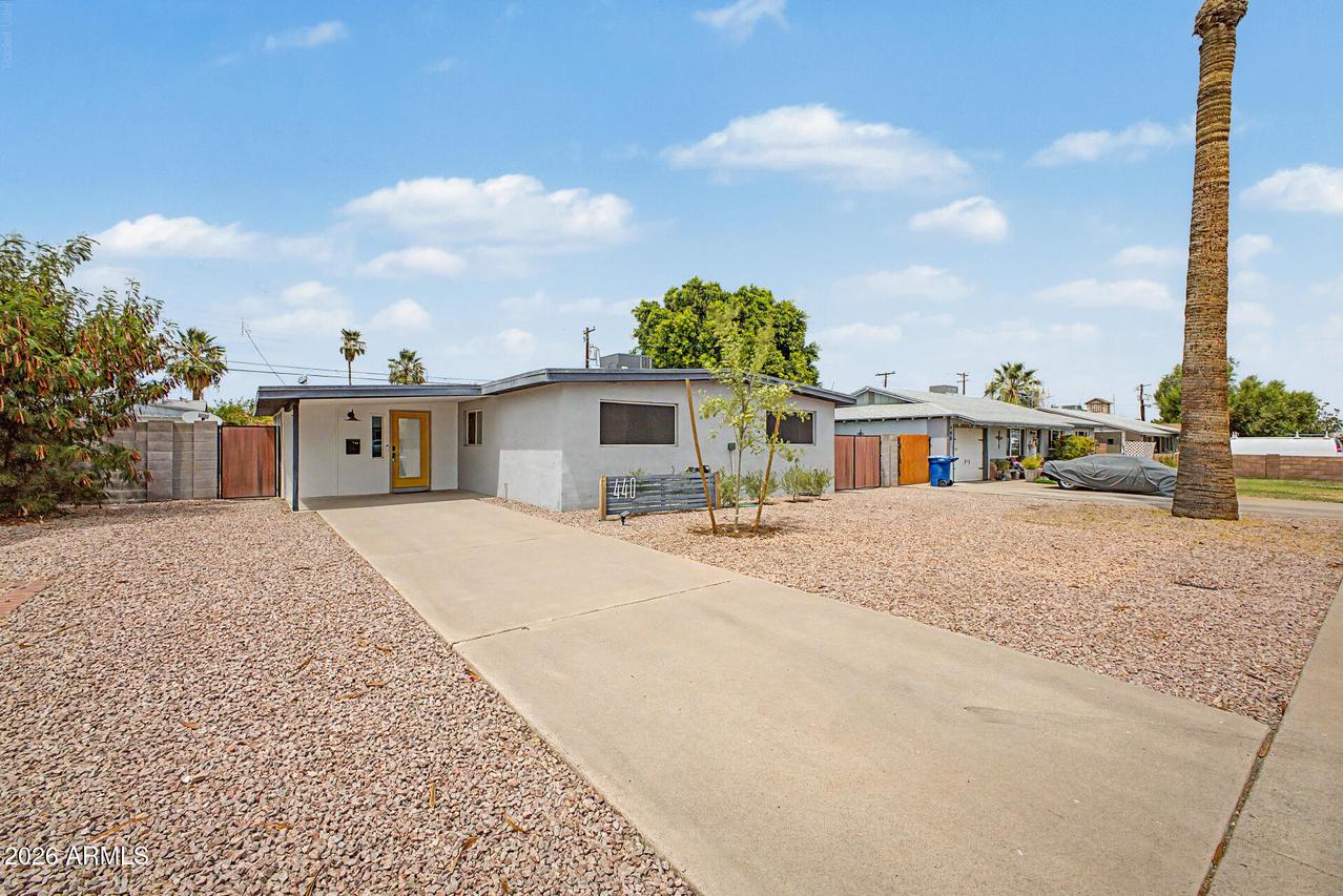 440 E Beatryce St., Tempe, AZ 85288