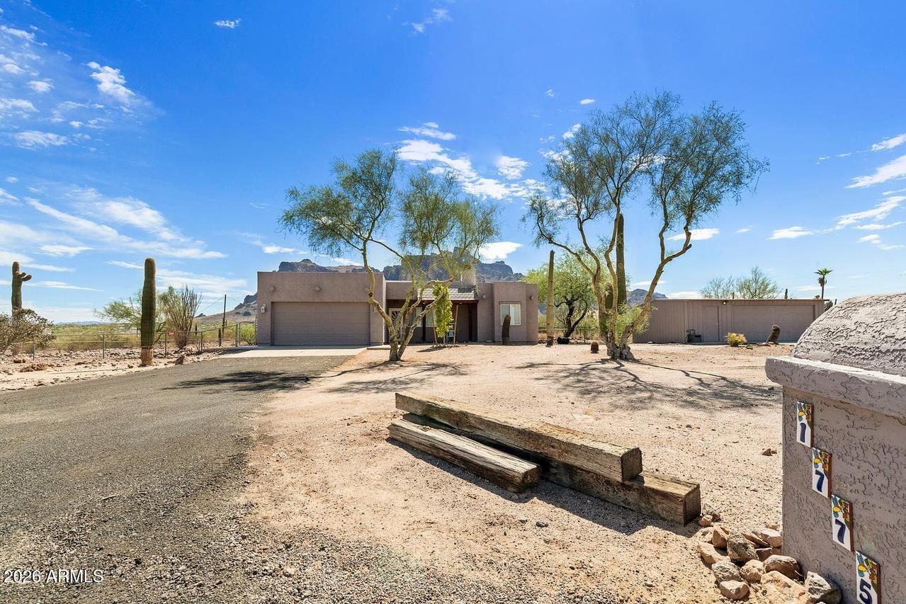 1775 N Mountain View Rd., Apache Junction, AZ 85119