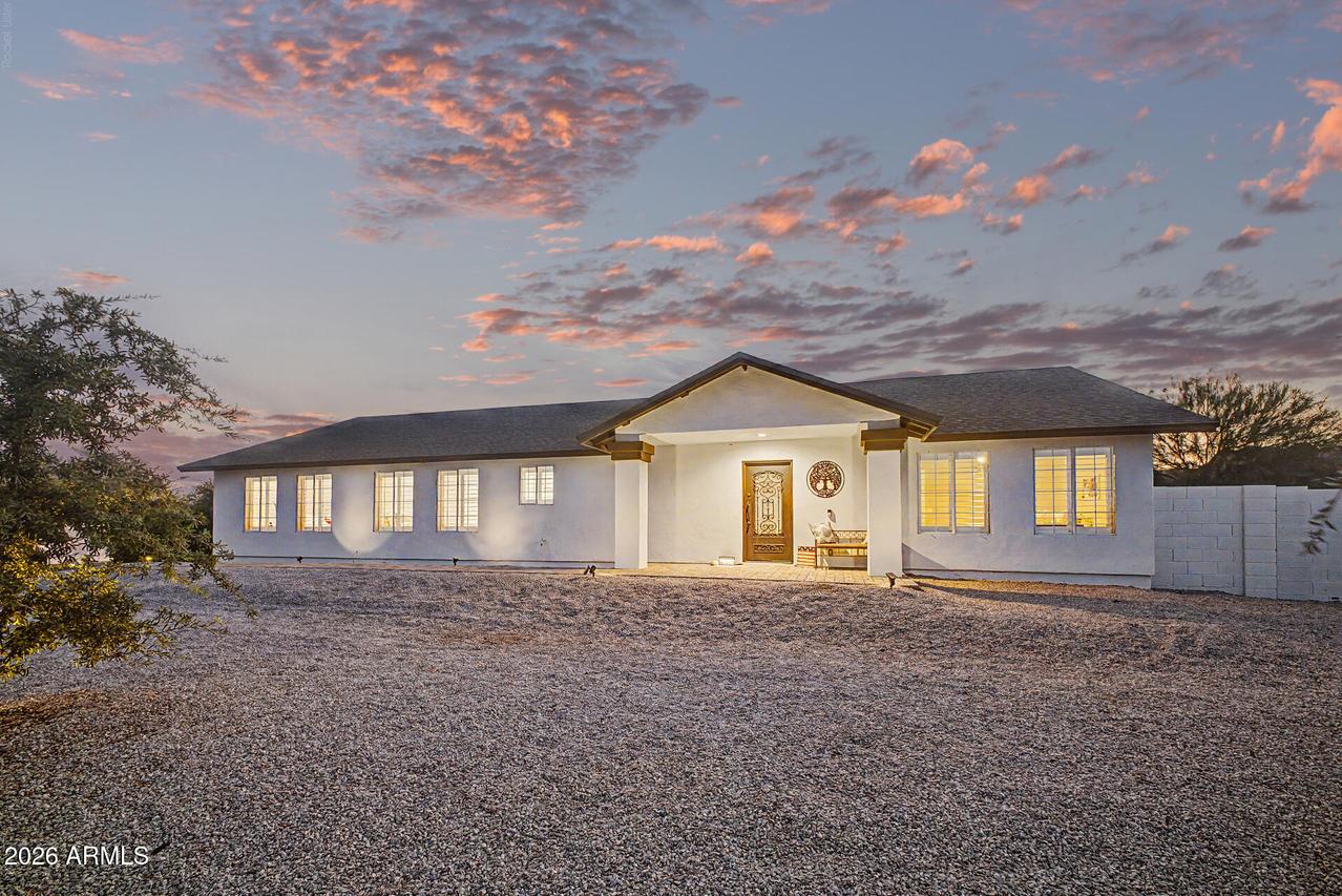 5202 N 196th Ave., Litchfield Park, AZ 85340